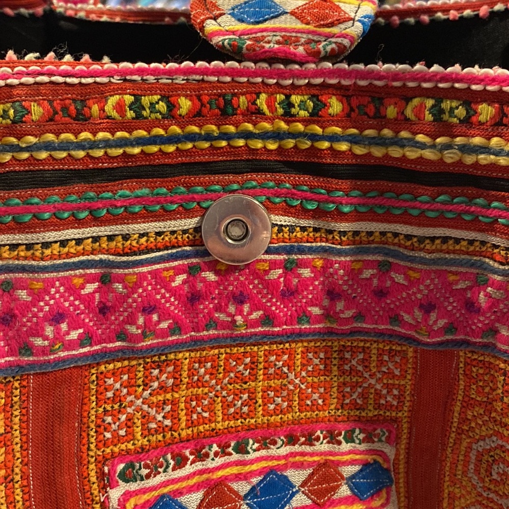 Structured Thai Bag - image 3